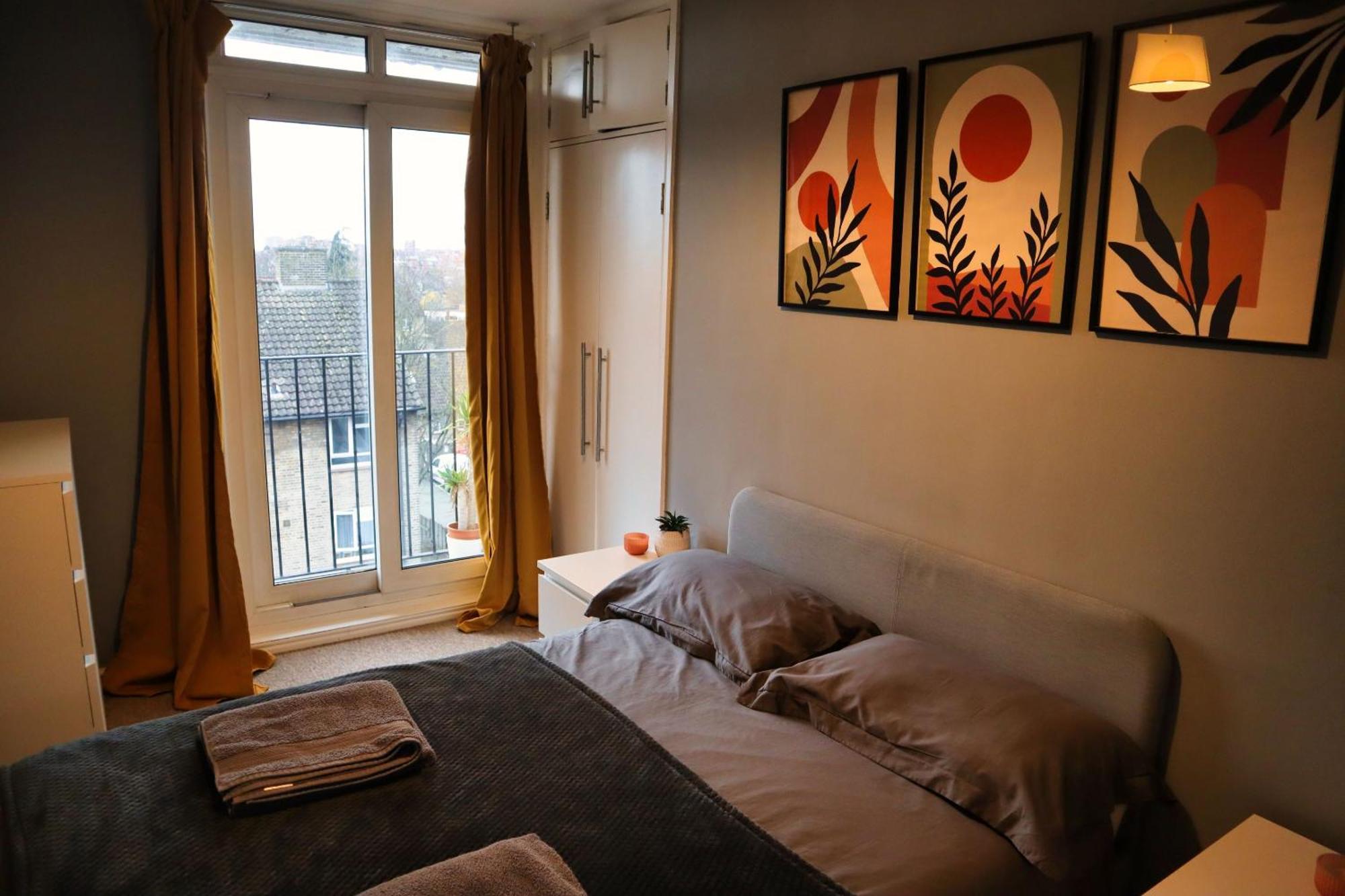 Beautiful 3-Bed Apartment At Swiss Cottage Лондон Экстерьер фото